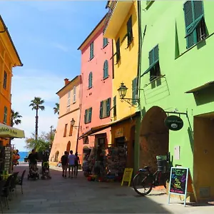 Appartamento A Cà Du Mégu; Charme A 100 Mt Dal Mare, San Lorenzo al Mare